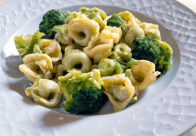 I Tortellini con Broccoli sono un piatto delizioso e salutare che combina la morbidezza dei tortellini ripieni con la freschezza dei broccoli.